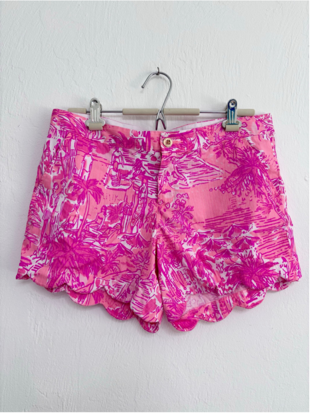 Women's Lilly Pulitzer Buttercup Shorts Size 10 Pink White Scalloped Hem Cotton
